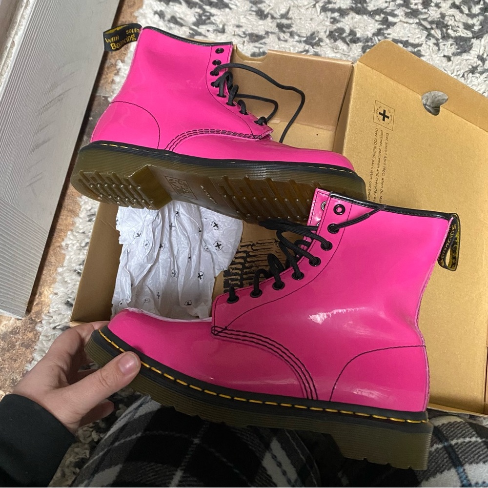 Size 8 Hot Pink Vinyl Dr Martens 1460
